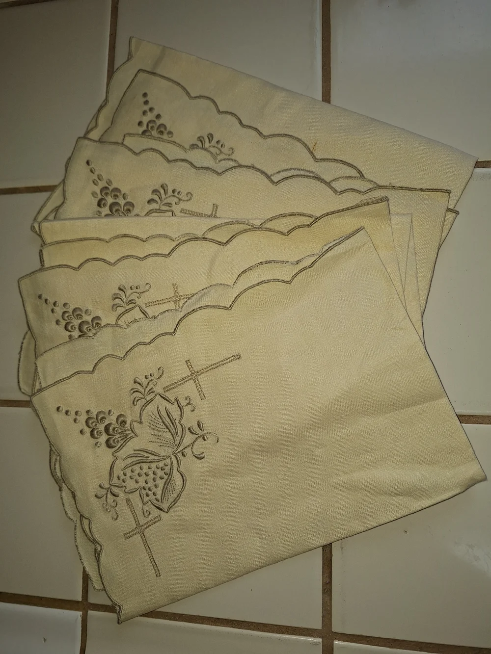 Set Of Four Embroidered Cream Linen Dinner Napkins